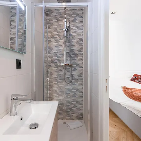 Syssi - 3 Avec Salles De Bains, Spacieux, Calme, Moderne, Ideal Congres * Κάννες