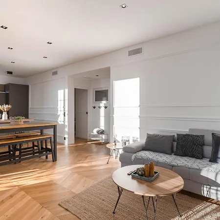 Διαμέρισμα Syssi - 3 Avec Salles De Bains, Spacieux, Calme, Moderne, Ideal Congres *