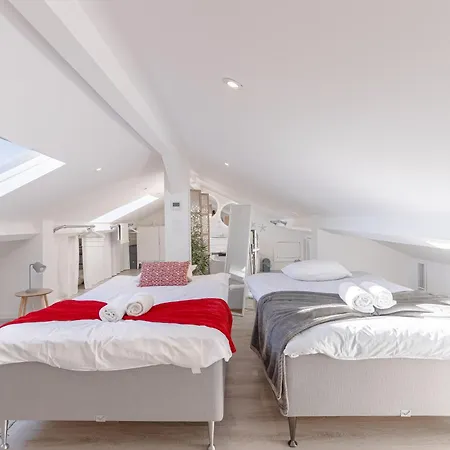 Syssi - 3 Avec Salles De Bains, Spacieux, Calme, Moderne, Ideal Congres *